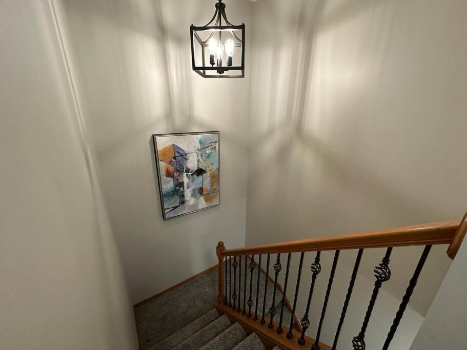 Inviting 3 Bed 2.5 Bath Townhome In Wadsworth Екстер'єр фото